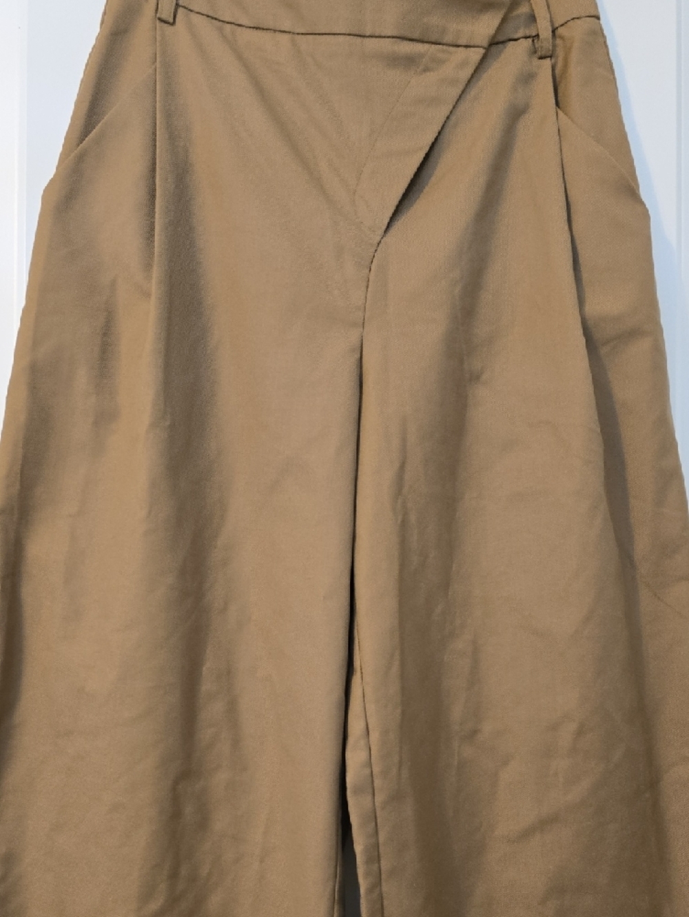 Commense Wide-Leg High Waist Pants in Tan. Size XS NWT - Picture 3 of 16